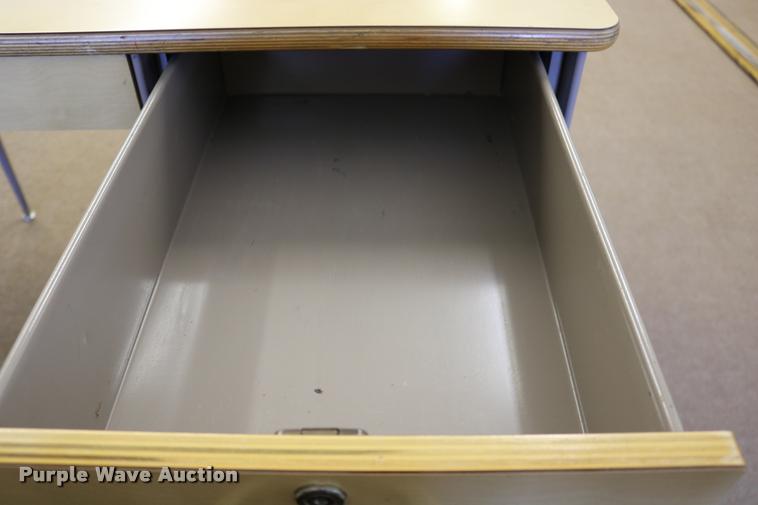 image for item DM9361 (2) desks