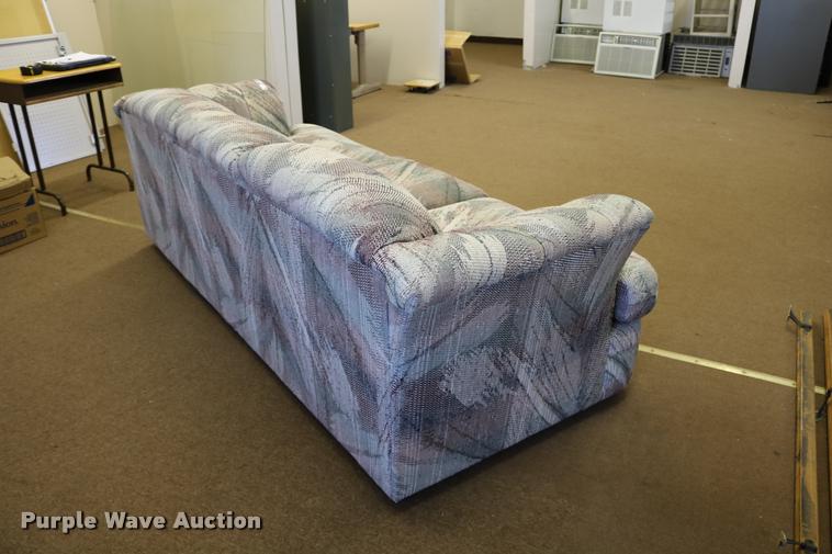 image for item DM9362 Couch