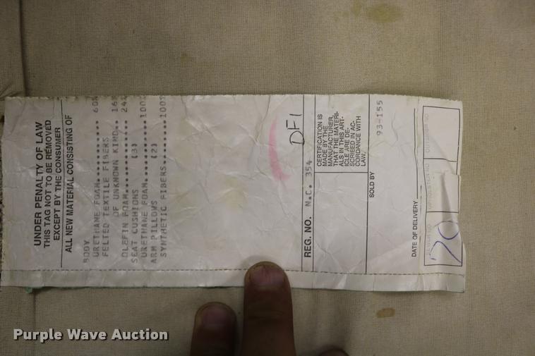 image for item DM9362 Couch