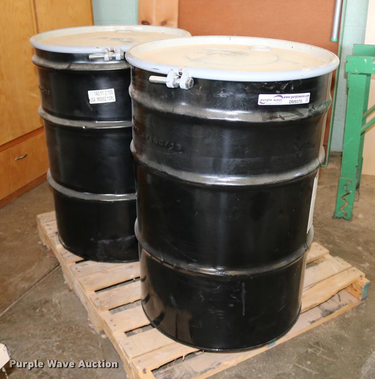 image for item DM9370 (2) barrels of Plexitrac binders