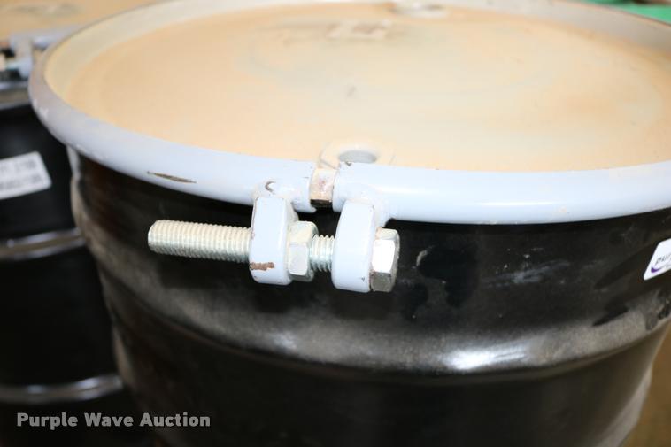 image for item DM9370 (2) barrels of Plexitrac binders