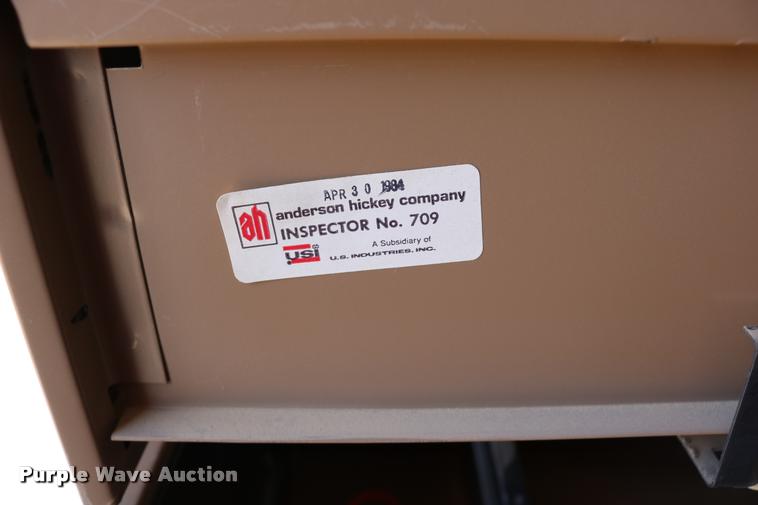 image for item DM9372 (4) metal file cabinets