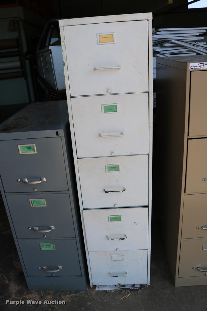 image for item DM9372 (4) metal file cabinets