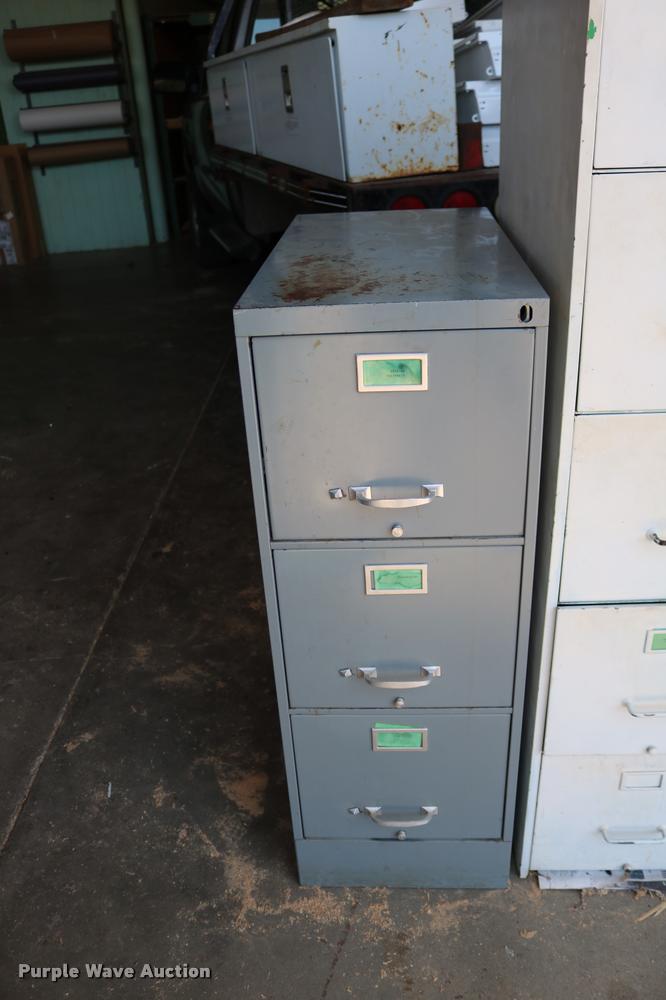 image for item DM9372 (4) metal file cabinets