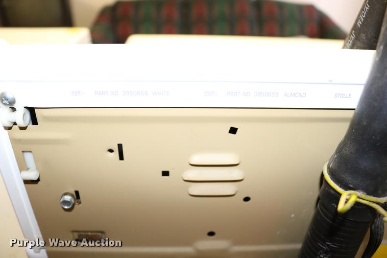 image for item DM9374 Whirlpool LSR8233EQ1 washing machine