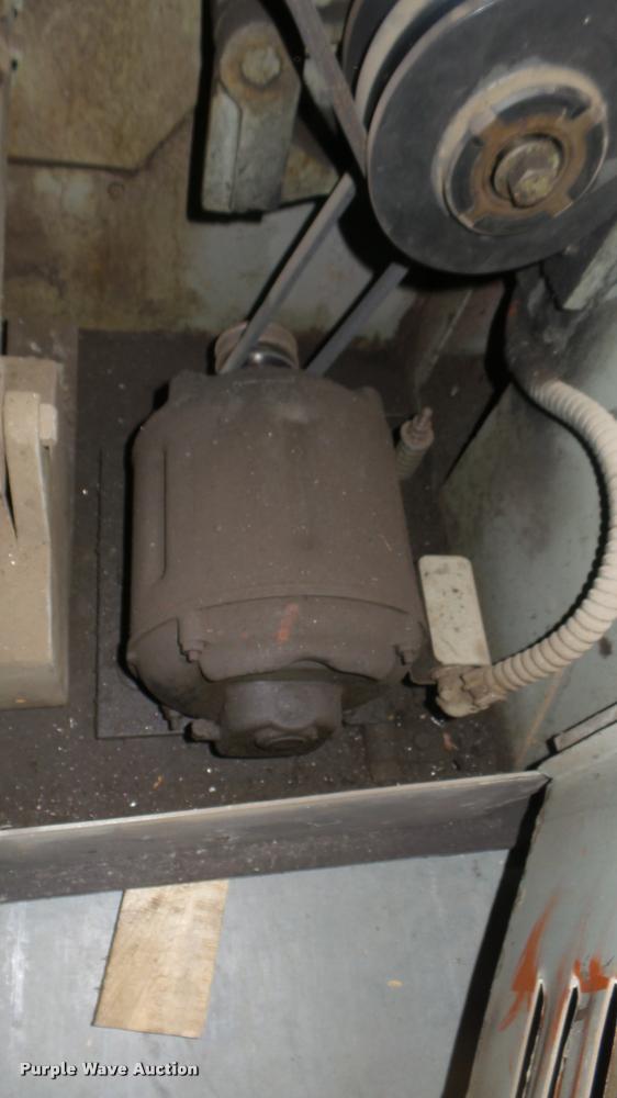 image for item DO9918 Rialto Doall Metal Master bandsaw