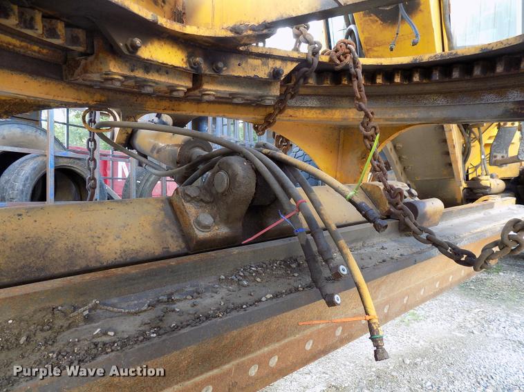 image for item DP9997 1999 John Deere 770CH  motor grader