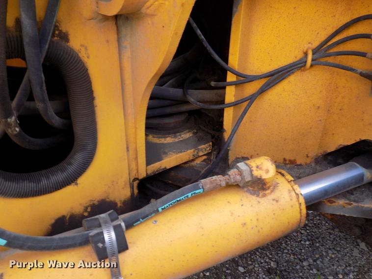 image for item DP9997 1999 John Deere 770CH  motor grader