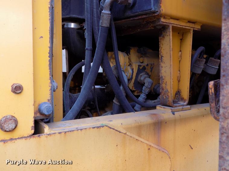 image for item DP9997 1999 John Deere 770CH  motor grader