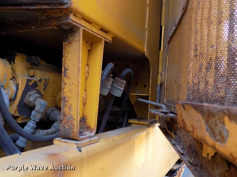 image for item DP9997 1999 John Deere 770CH  motor grader