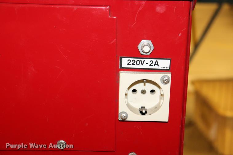 image for item DQ9401 Lincoln DC-400 welder