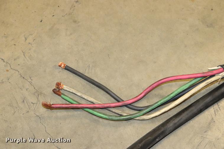 image for item DQ9401 Lincoln DC-400 welder