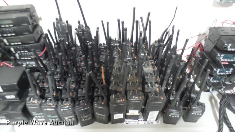 image for item DR9285 VHF handheld radios