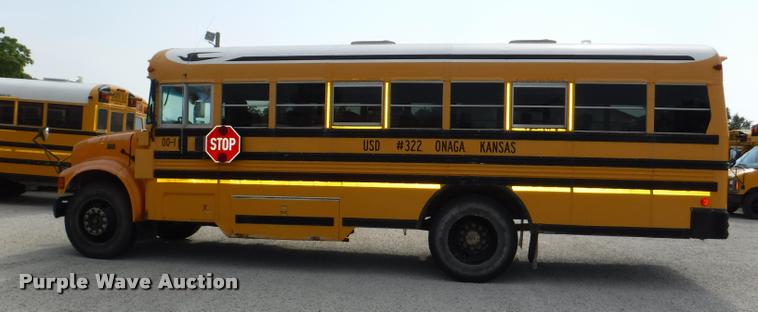 image for item J5680 2001 International 3800 Blue Bird school bus