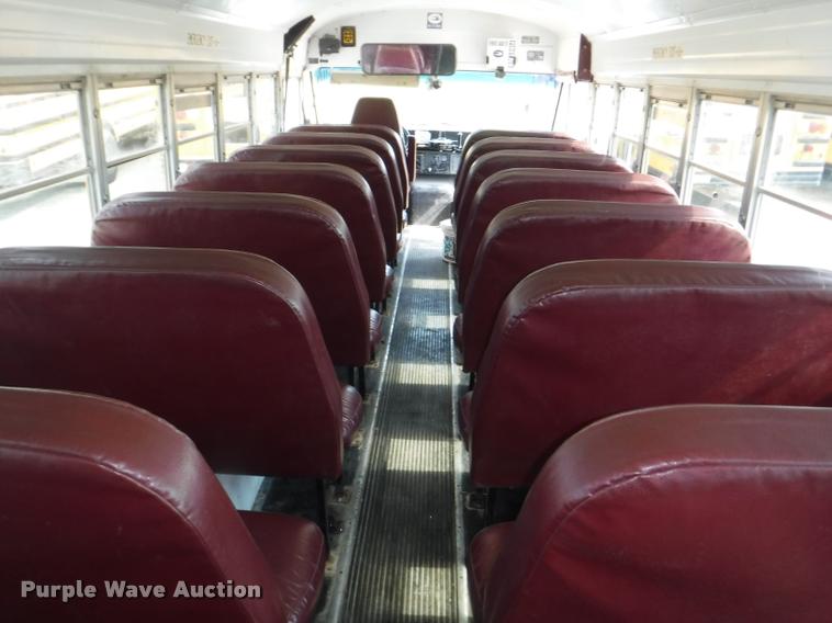 image for item J5680 2001 International 3800 Blue Bird school bus