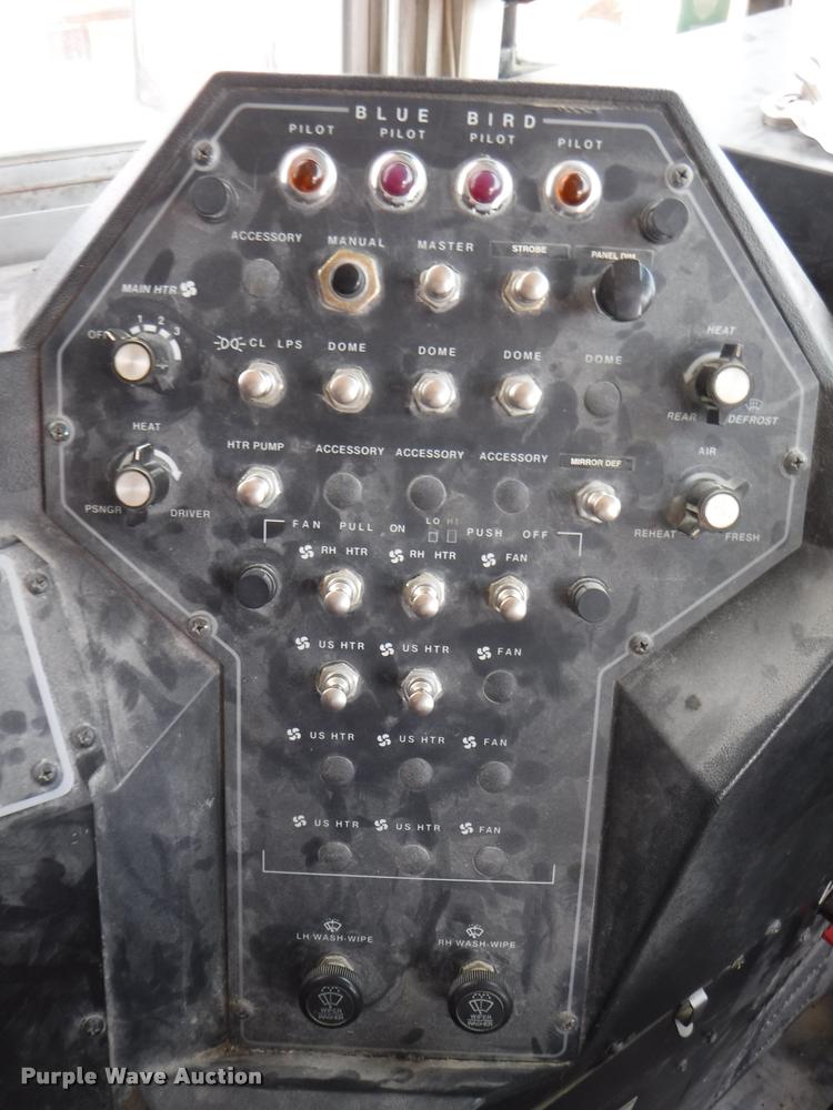 image for item J5680 2001 International 3800 Blue Bird school bus