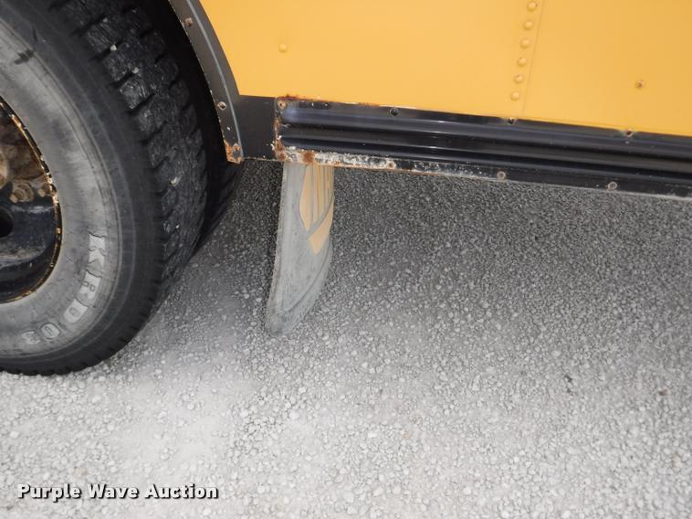 image for item J5680 2001 International 3800 Blue Bird school bus