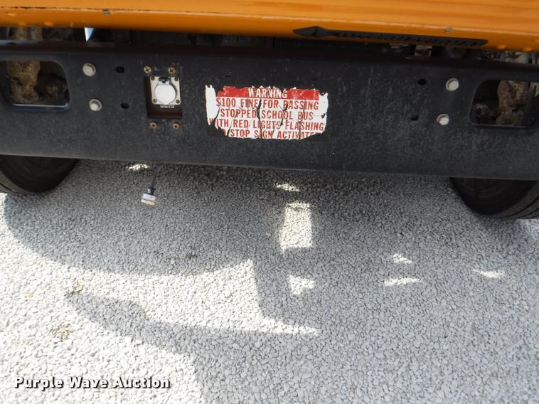 image for item J5680 2001 International 3800 Blue Bird school bus