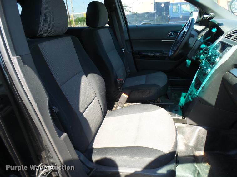 image for item K1886 2013 Ford Explorer Police Interceptor SUV