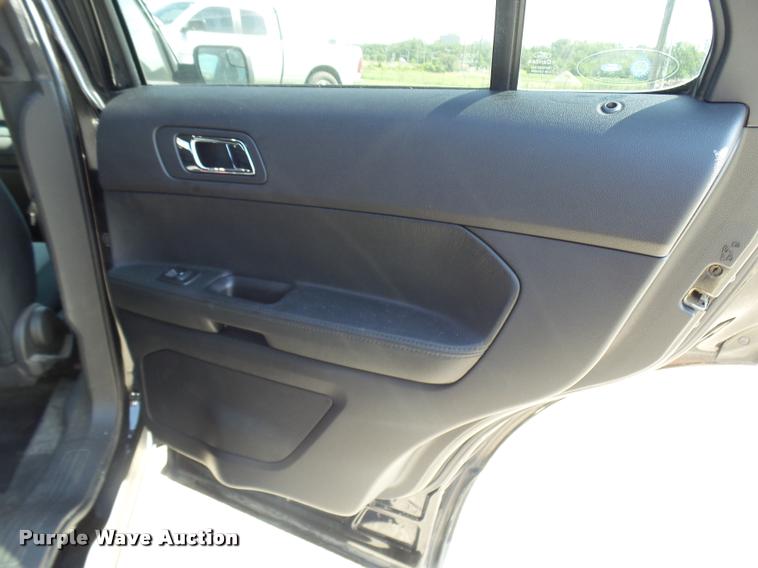 image for item K1886 2013 Ford Explorer Police Interceptor SUV