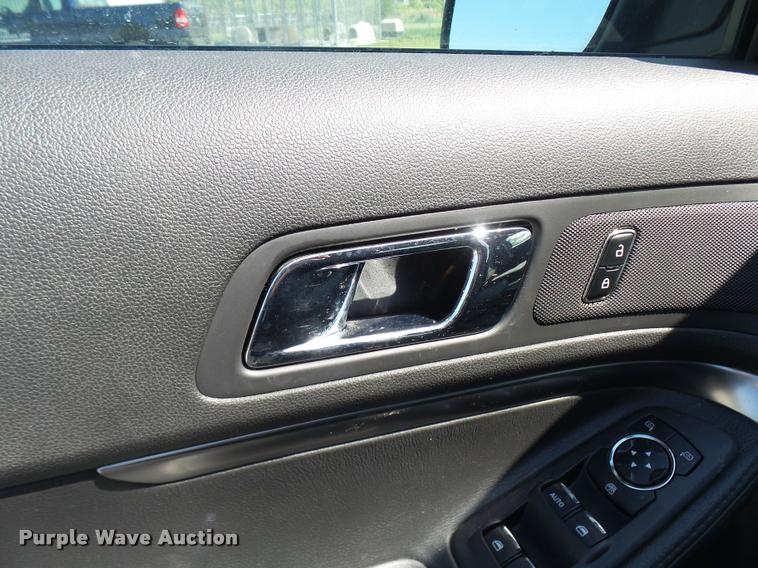 image for item K1886 2013 Ford Explorer Police Interceptor SUV