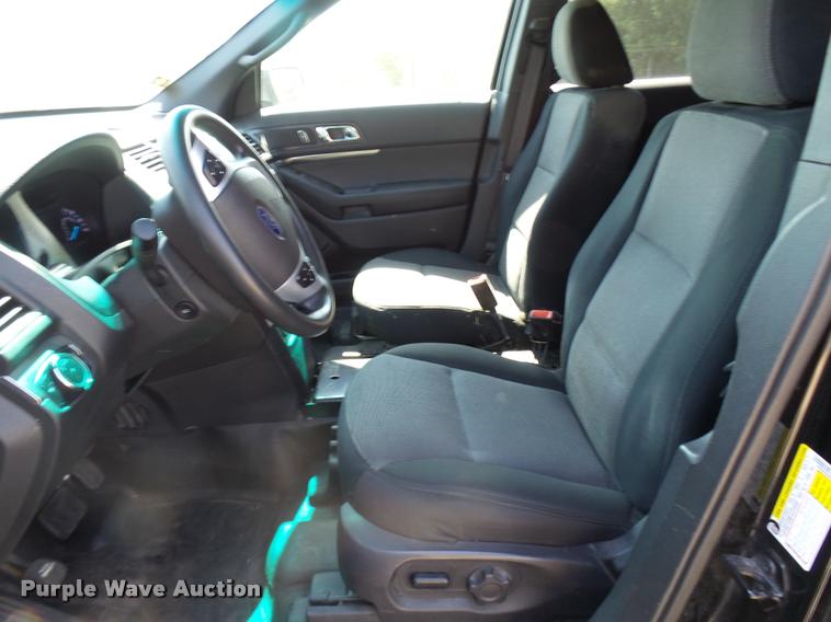 image for item K1886 2013 Ford Explorer Police Interceptor SUV