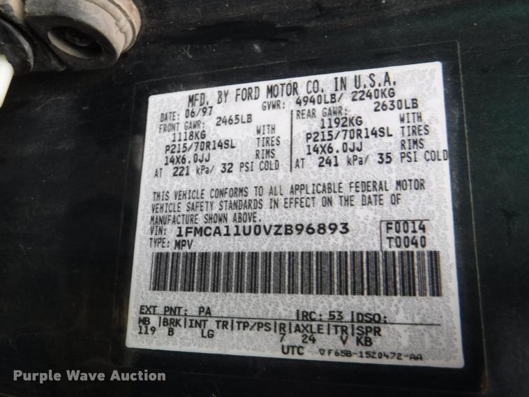 image for item K5876 1997 Ford Aerostar XLT van
