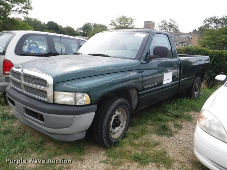 image for item K5878 1998 Dodge Ram 1500 pickup truck