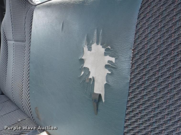 image for item K5878 1998 Dodge Ram 1500 pickup truck