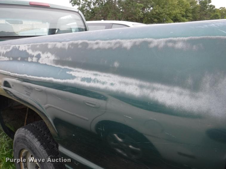 image for item K5878 1998 Dodge Ram 1500 pickup truck