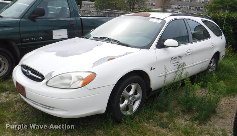 image for item K5879 2000 Ford Taurus SE