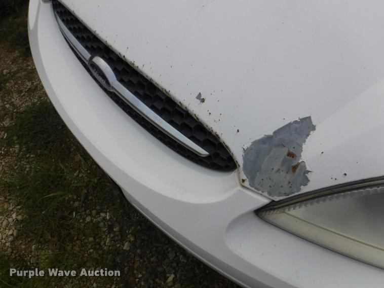 image for item K5879 2000 Ford Taurus SE