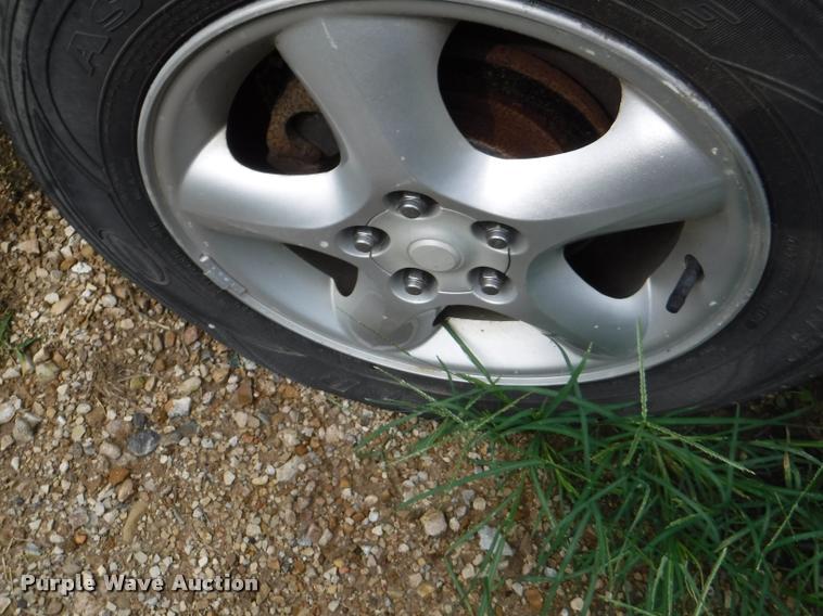 image for item K5879 2000 Ford Taurus SE