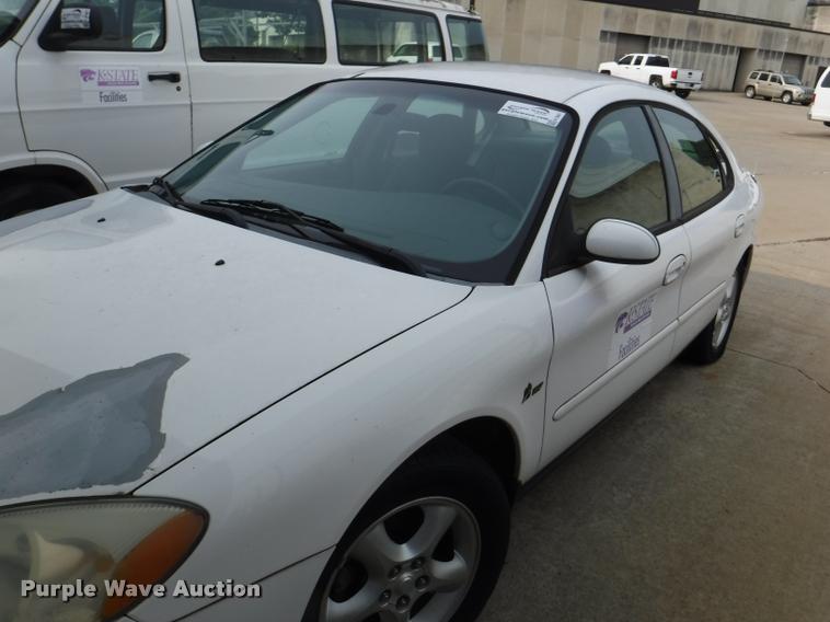 image for item K5881 2000 Ford Taurus SE