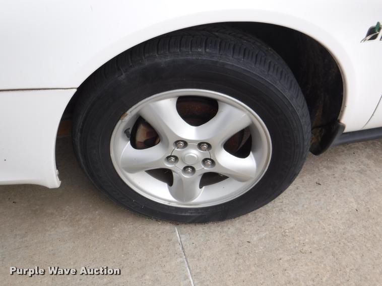 image for item K5881 2000 Ford Taurus SE