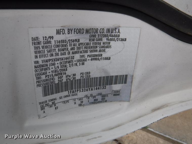 image for item K5881 2000 Ford Taurus SE