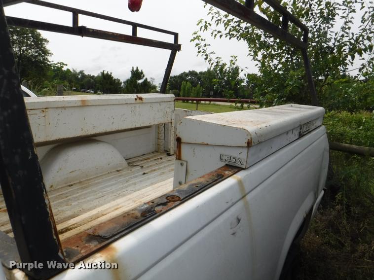 image for item K5884 1997 Chevrolet C1500 pickup truck