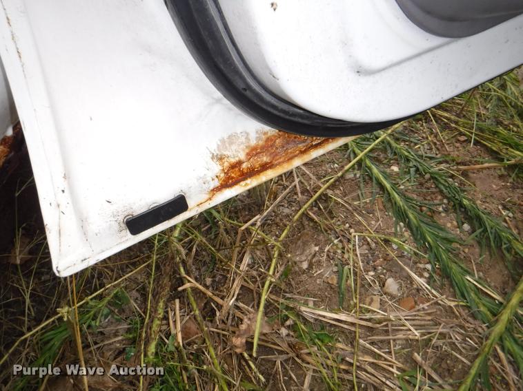 image for item K5886 2000 Ford Taurus SE