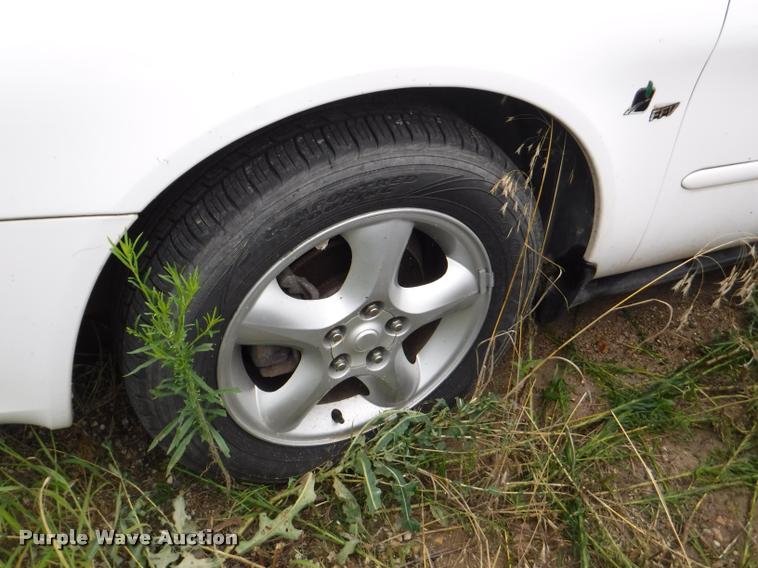 image for item K5886 2000 Ford Taurus SE