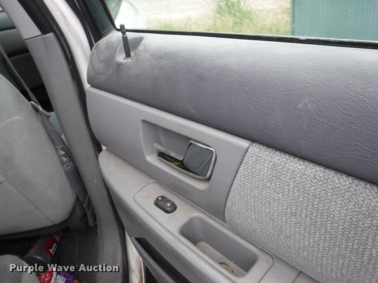 image for item K5886 2000 Ford Taurus SE