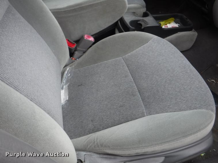 image for item K5886 2000 Ford Taurus SE