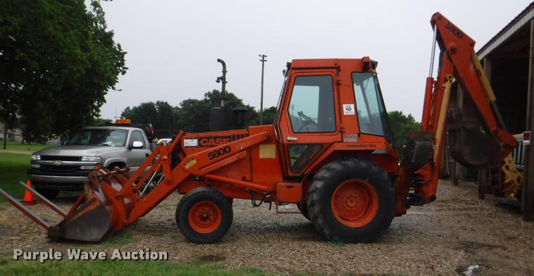 image for item K5890 1981 Case 580D Construction King backhoe