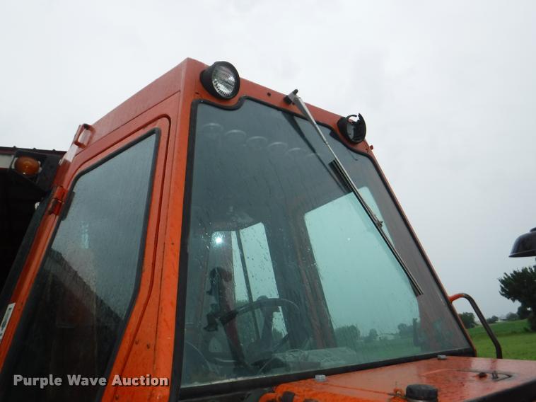 image for item K5890 1981 Case 580D Construction King backhoe