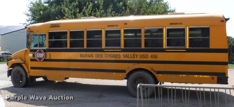image for item K5891 2002 Freightliner FS65 Thomas school bus