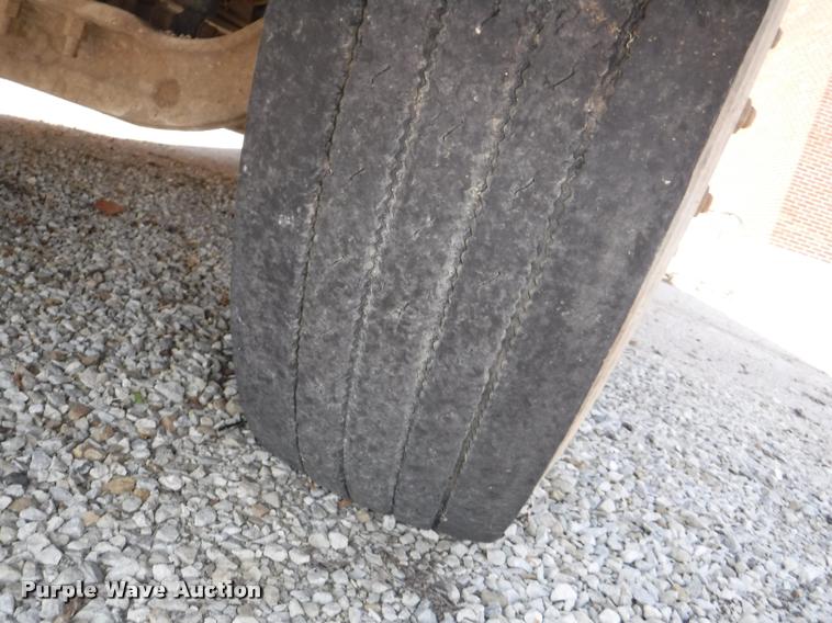 image for item K5891 2002 Freightliner FS65 Thomas school bus