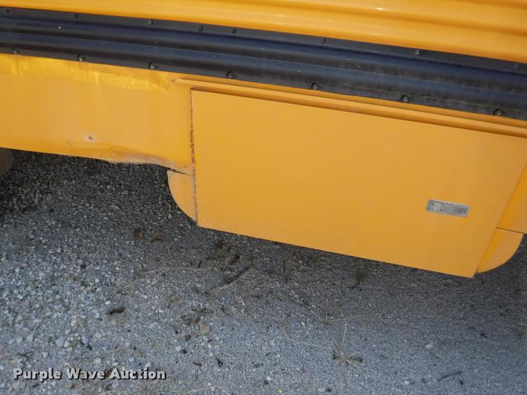 image for item K5891 2002 Freightliner FS65 Thomas school bus