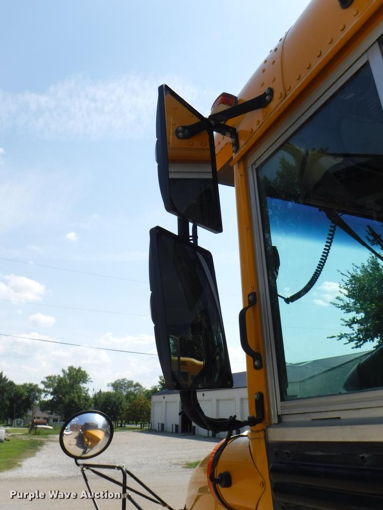 image for item K5891 2002 Freightliner FS65 Thomas school bus