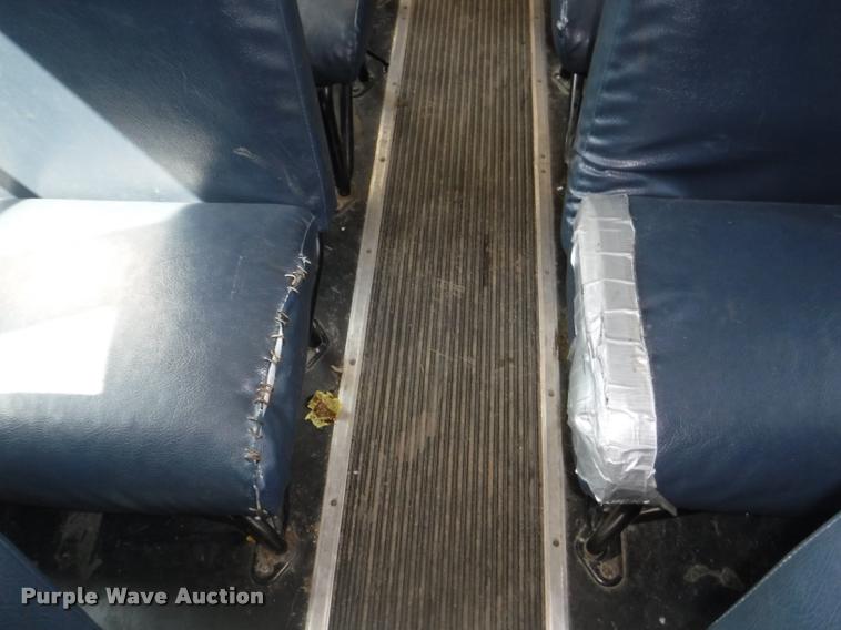 image for item K5891 2002 Freightliner FS65 Thomas school bus