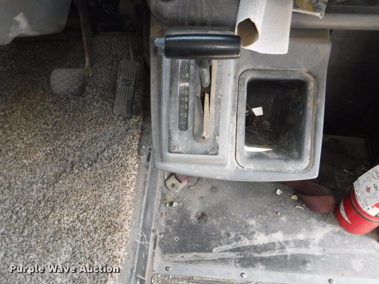 image for item K5891 2002 Freightliner FS65 Thomas school bus