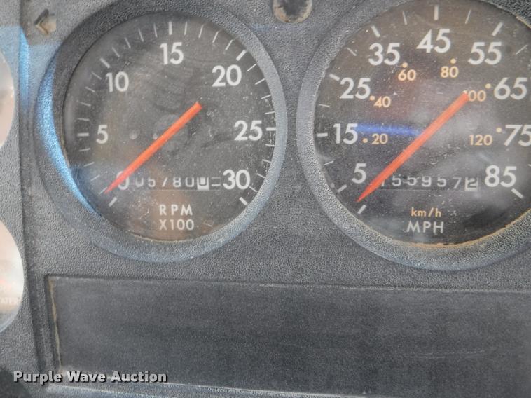 image for item K5891 2002 Freightliner FS65 Thomas school bus